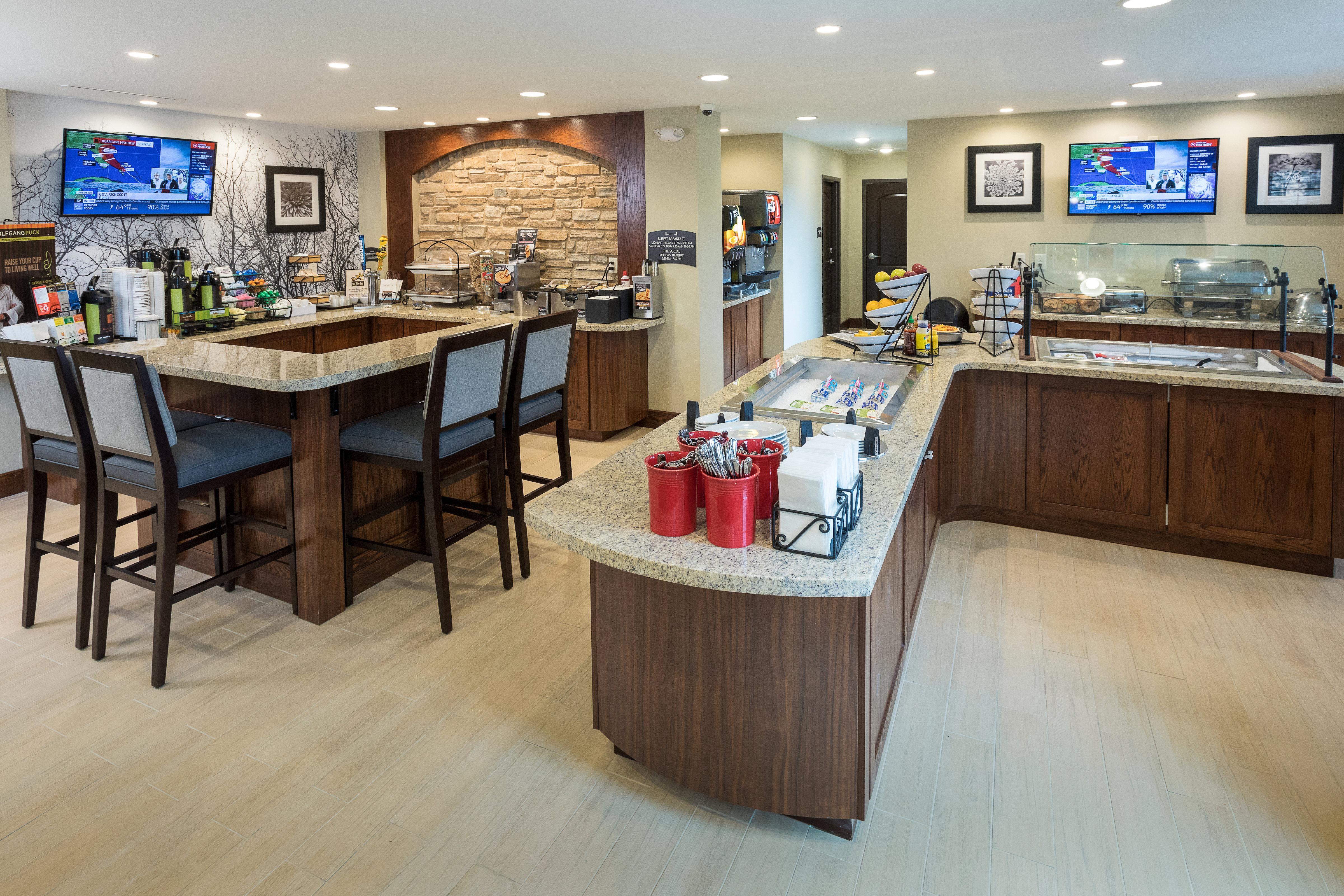 Staybridge Suites Omaha West By Ihg Екстер'єр фото