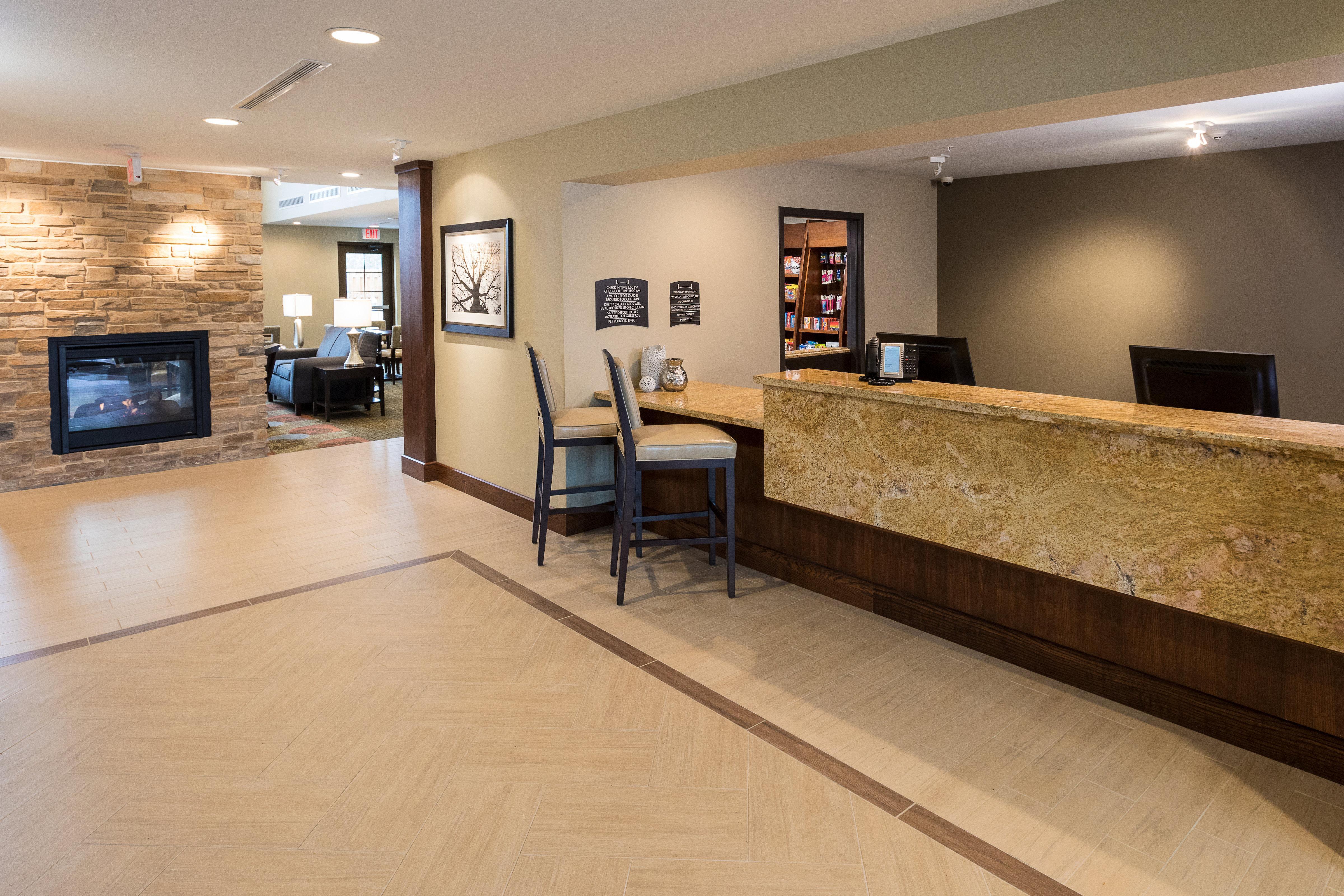 Staybridge Suites Omaha West By Ihg Екстер'єр фото