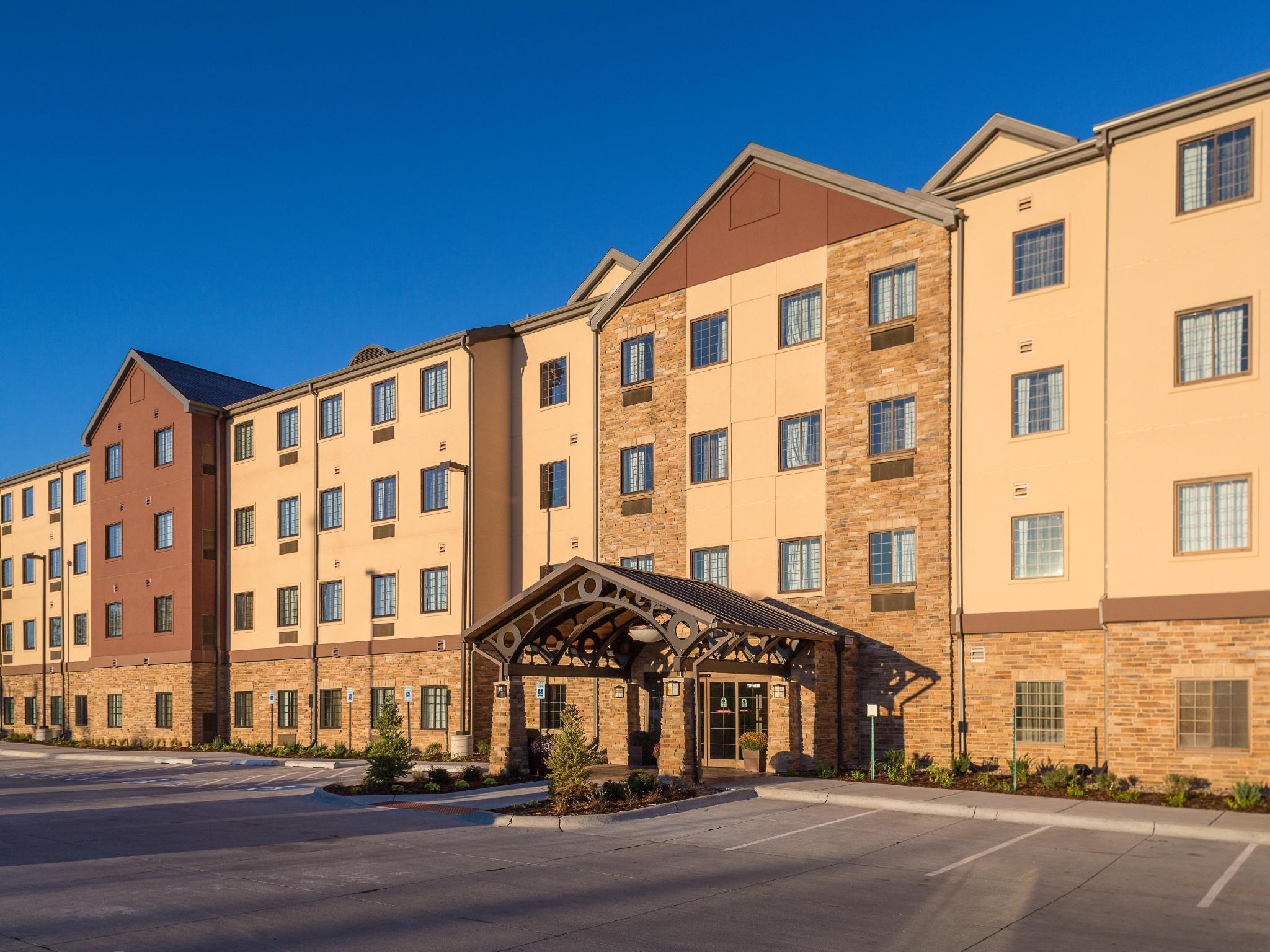 Staybridge Suites Omaha West By Ihg Екстер'єр фото